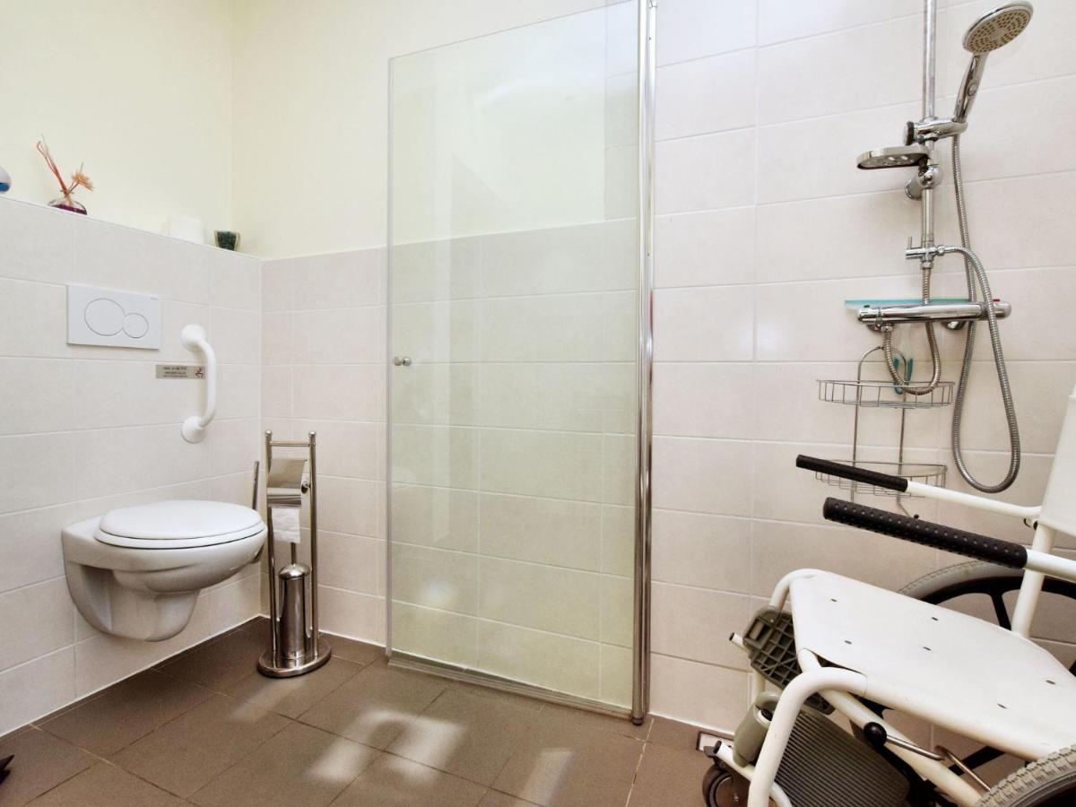 Вілла Wheelchair Friendly House With Sauna Leykaul Екстер'єр фото